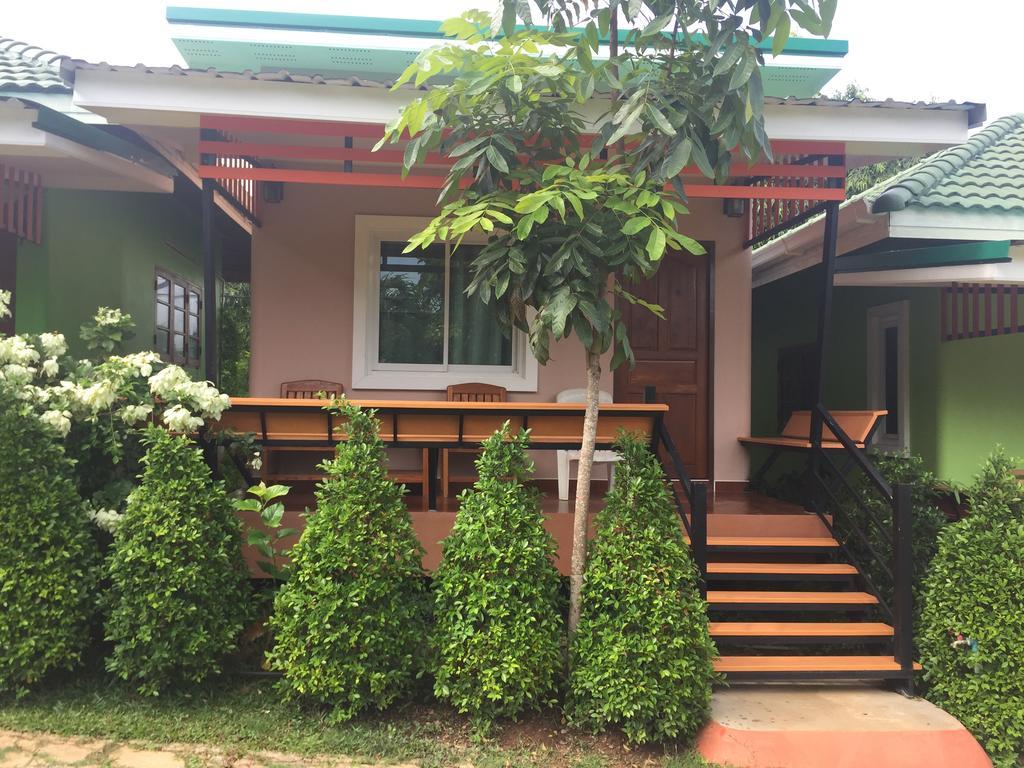 ฺbaan Ing Khao Resort Muak Lek District Exterior photo