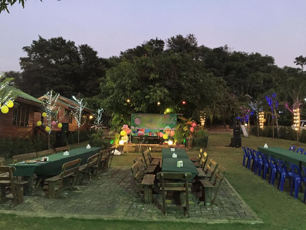 ฺbaan Ing Khao Resort Muak Lek District Exterior photo