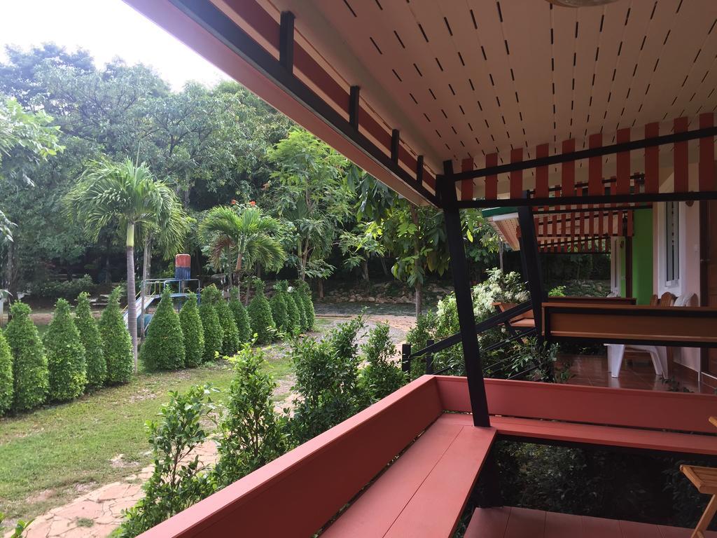 ฺbaan Ing Khao Resort Muak Lek District Exterior photo