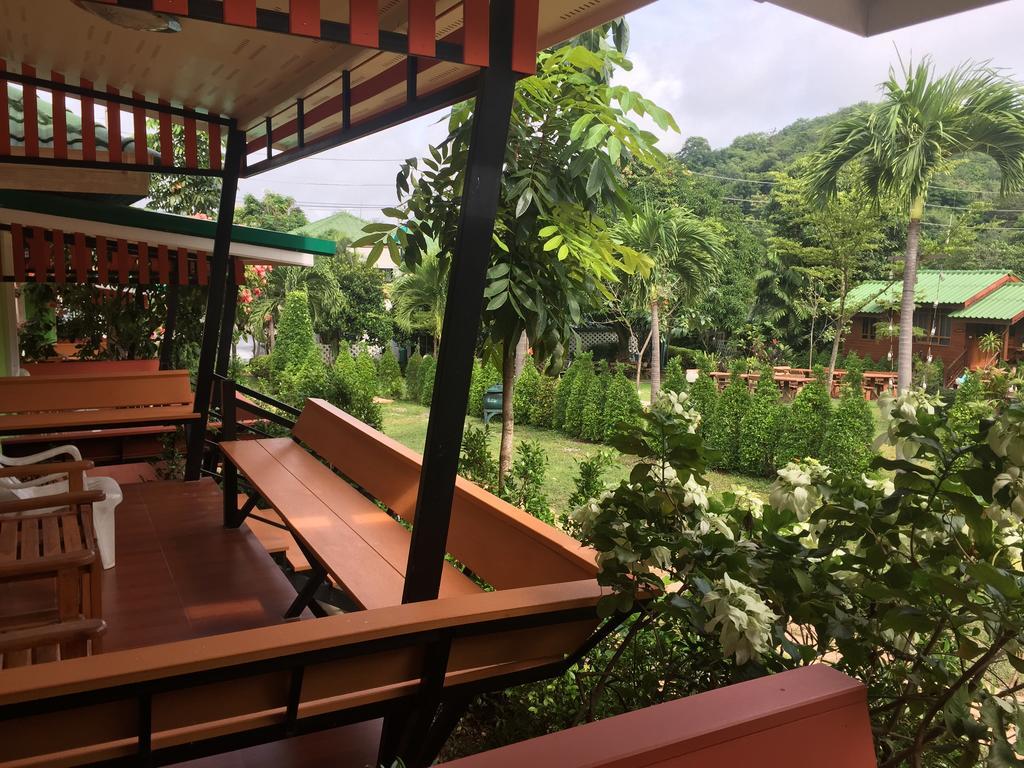 ฺbaan Ing Khao Resort Muak Lek District Exterior photo